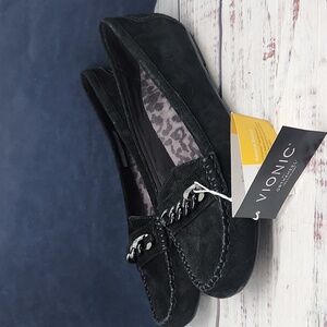 NWT Vionic | Orthaheel Mesa Black Suede Leather Loafers Silver Chain Size 10